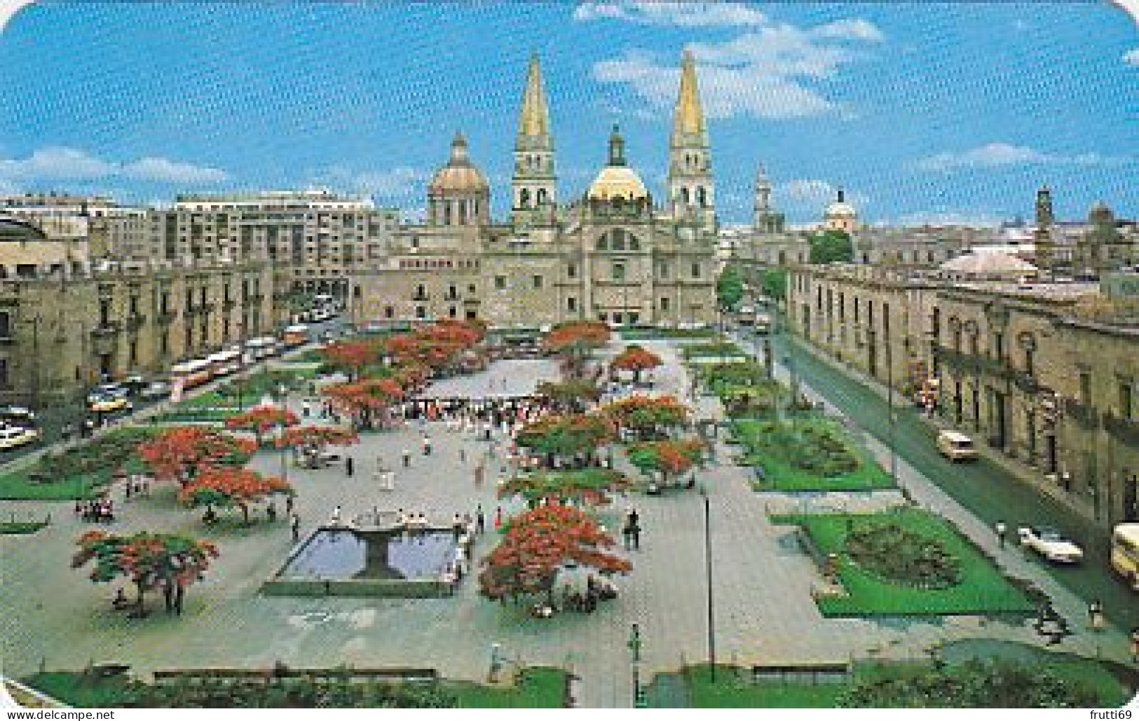 AK 176080 MEXICO - Guadalajara - Liberation Square And The Cathedral - Mexique