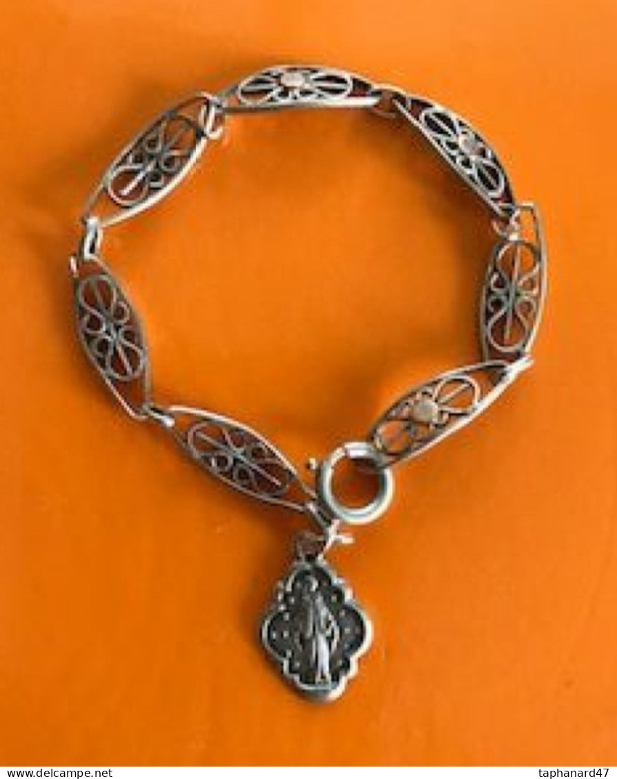 . Bracelet De Bébé Avec Petite Médaille Religieuse . 2 Poinçons . - Armbanden