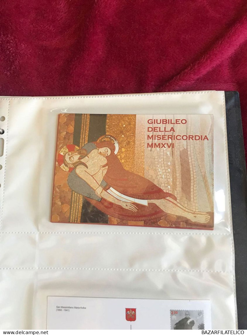 COLLEZIONE DI CARTOLINE DEL VATICANO COMPRESE CUSTODIE