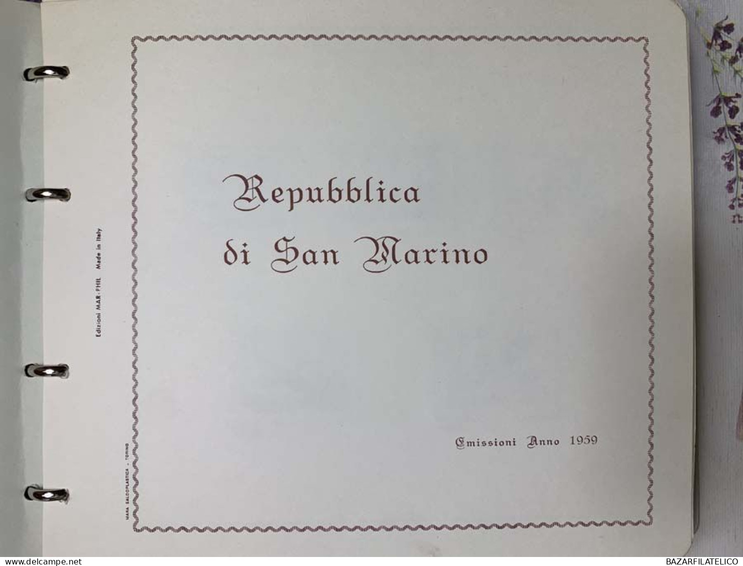 SAN MARINO COLLEZIONE DAL 1959 AL 2009 CON FOGLIETTI SU 4 ALBUM ROSSI G.I MNH** - Collections, Lots & Series