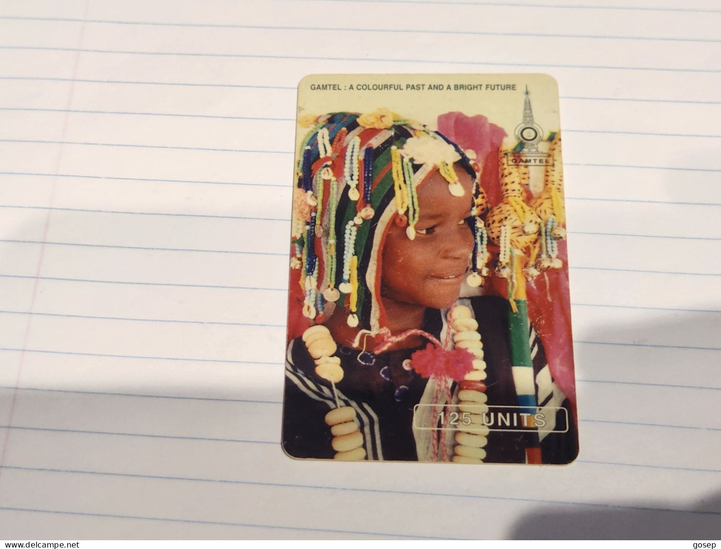 GAMBIA-(GAM-010B)-Young Girl In Colourful Dress-Old Schlumberger-(15)(125units)-(00788370)-used Card+1card Prepiad Free - Gambie