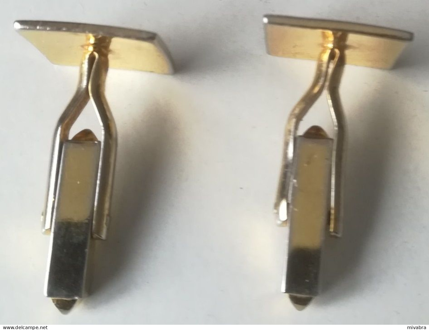 F. INITIALEN - Manchetknopen - Boutons De Manchette - Cufflinks - Manschettenknöpfe - Manschetten- U. Kragenknöpfe