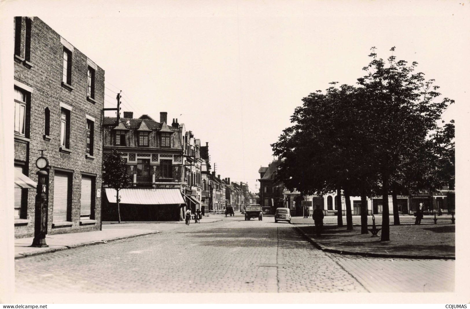 59 - MERVILLE _C00750_  La Place - Rue De Béthune - 14x9 - Merville