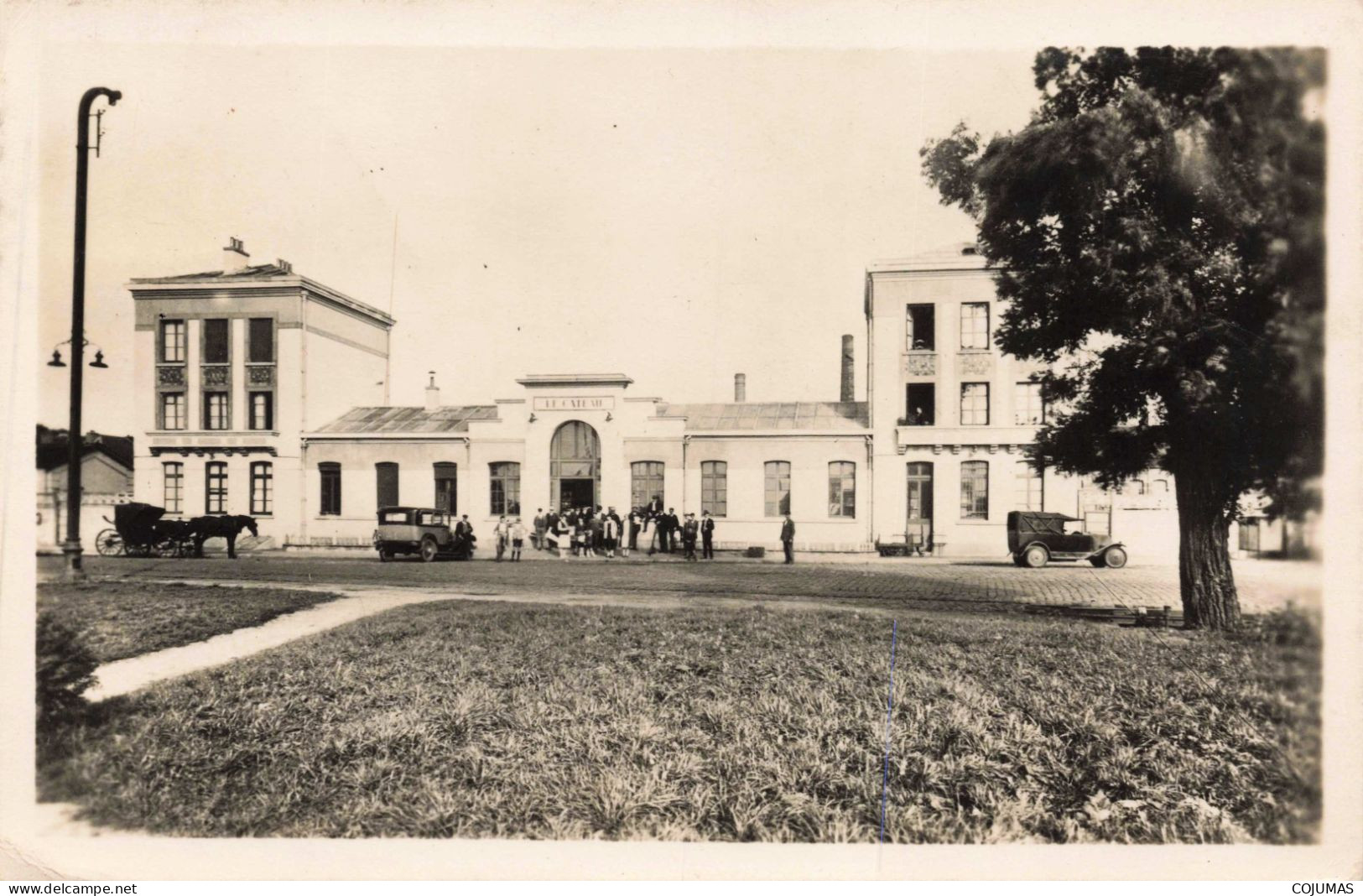 59 - LE CATEAU _C00752_  La Gare - Automobile  - 14x9 - Le Cateau