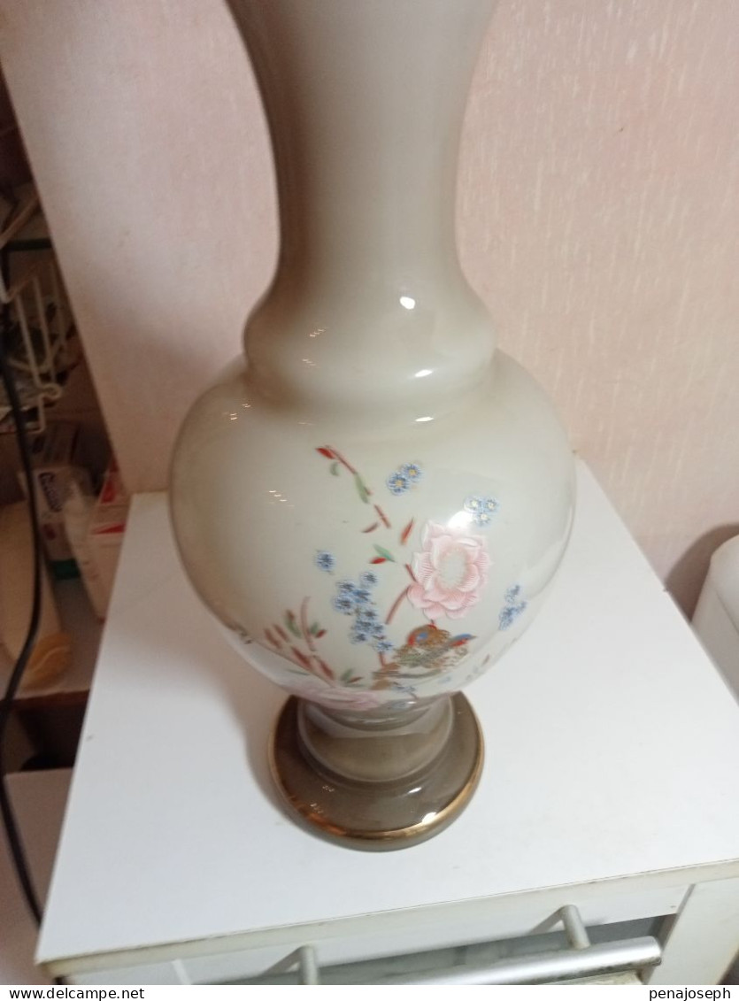 vase ancien  opaline hauteur 37 cm diamètre 15 cm