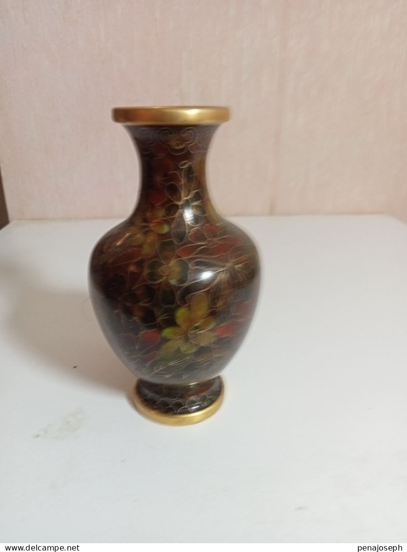 Petit Vase Ancien Cloisonné Hauteur 10,5 Cm Diamètre 5 Cm - Jarrones