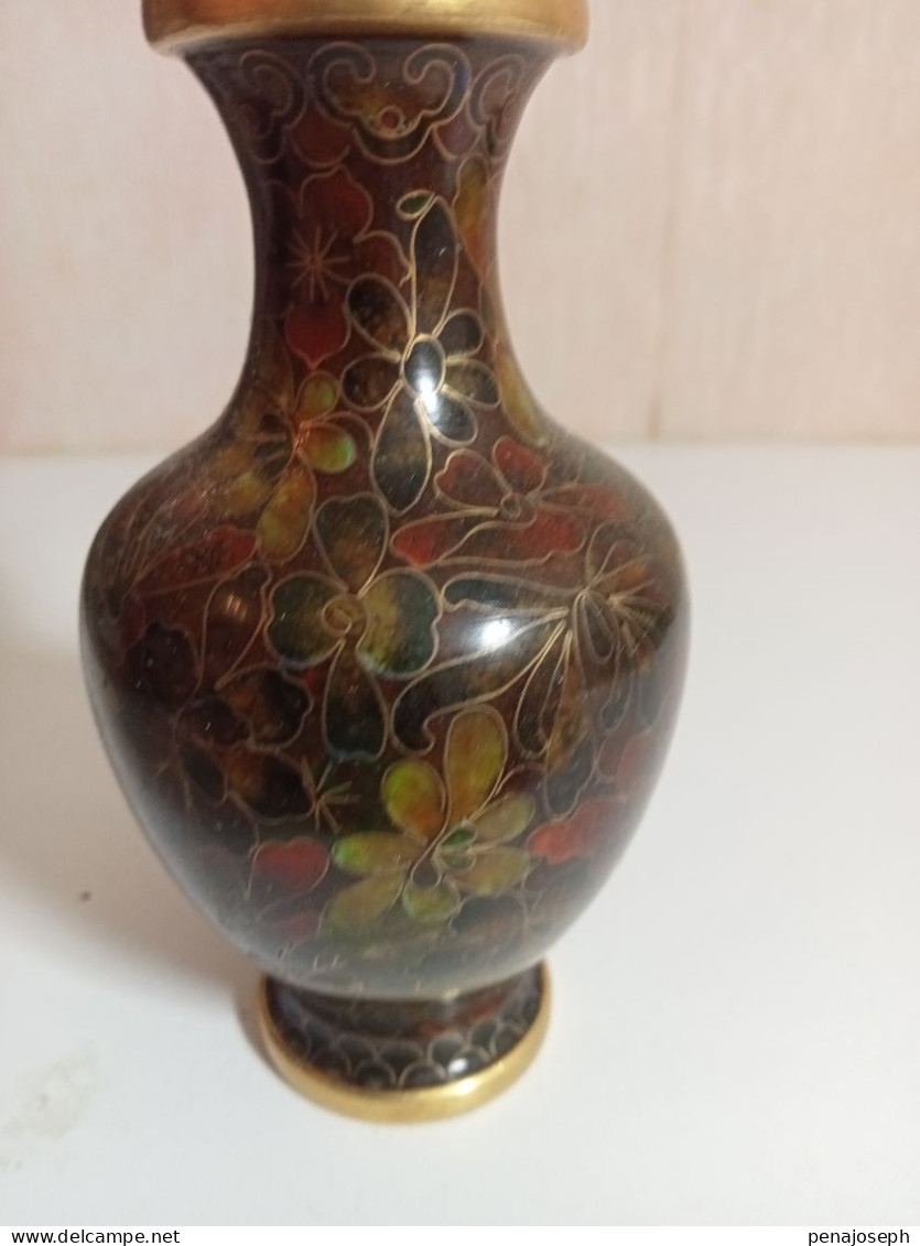 Petit Vase Ancien Cloisonné Hauteur 10,5 Cm Diamètre 5 Cm - Jarrones