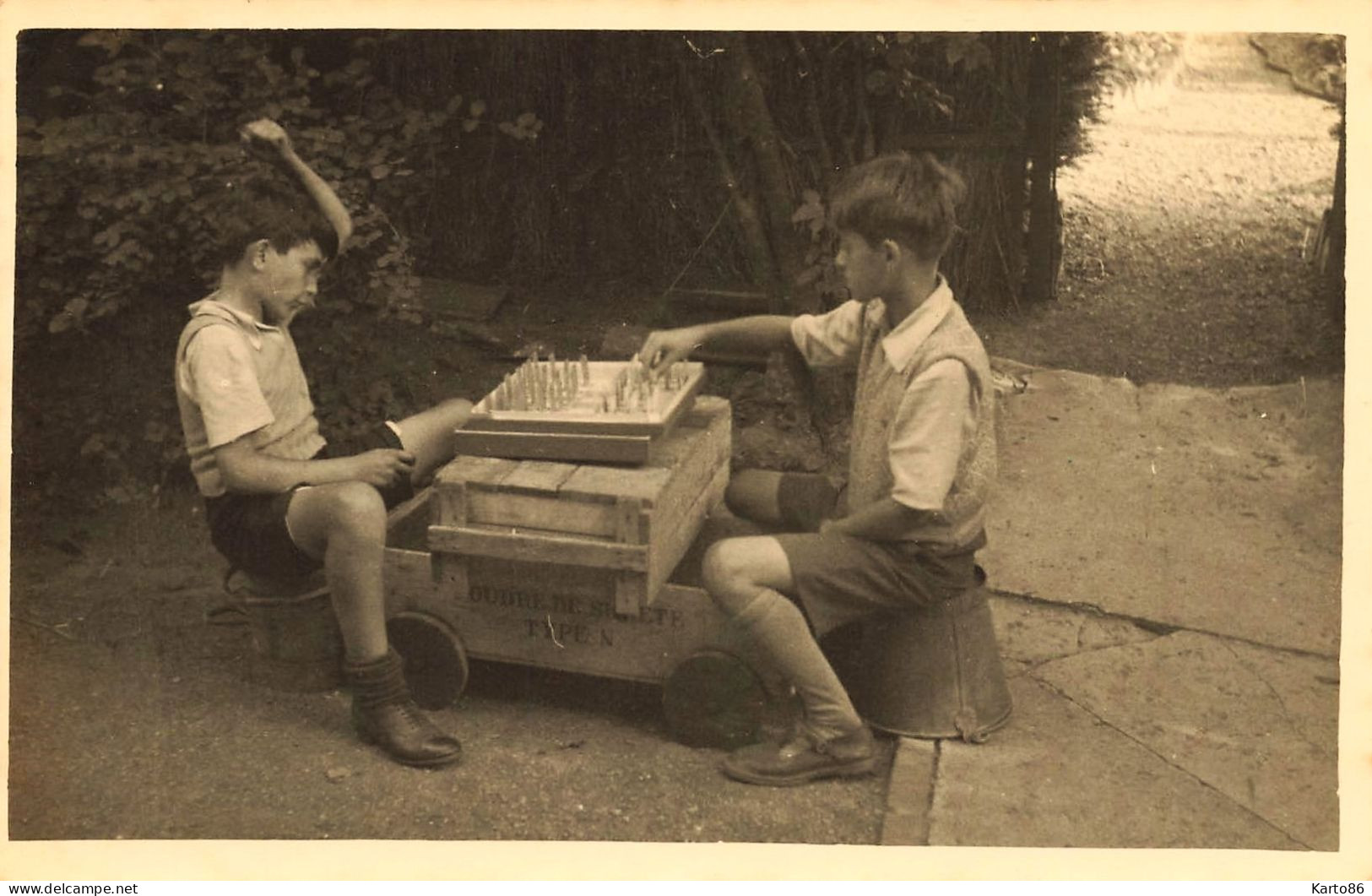 Jeu Game * Carte Photo * Enfants * Thème Jeux Genre échecs Dames - Regional Games