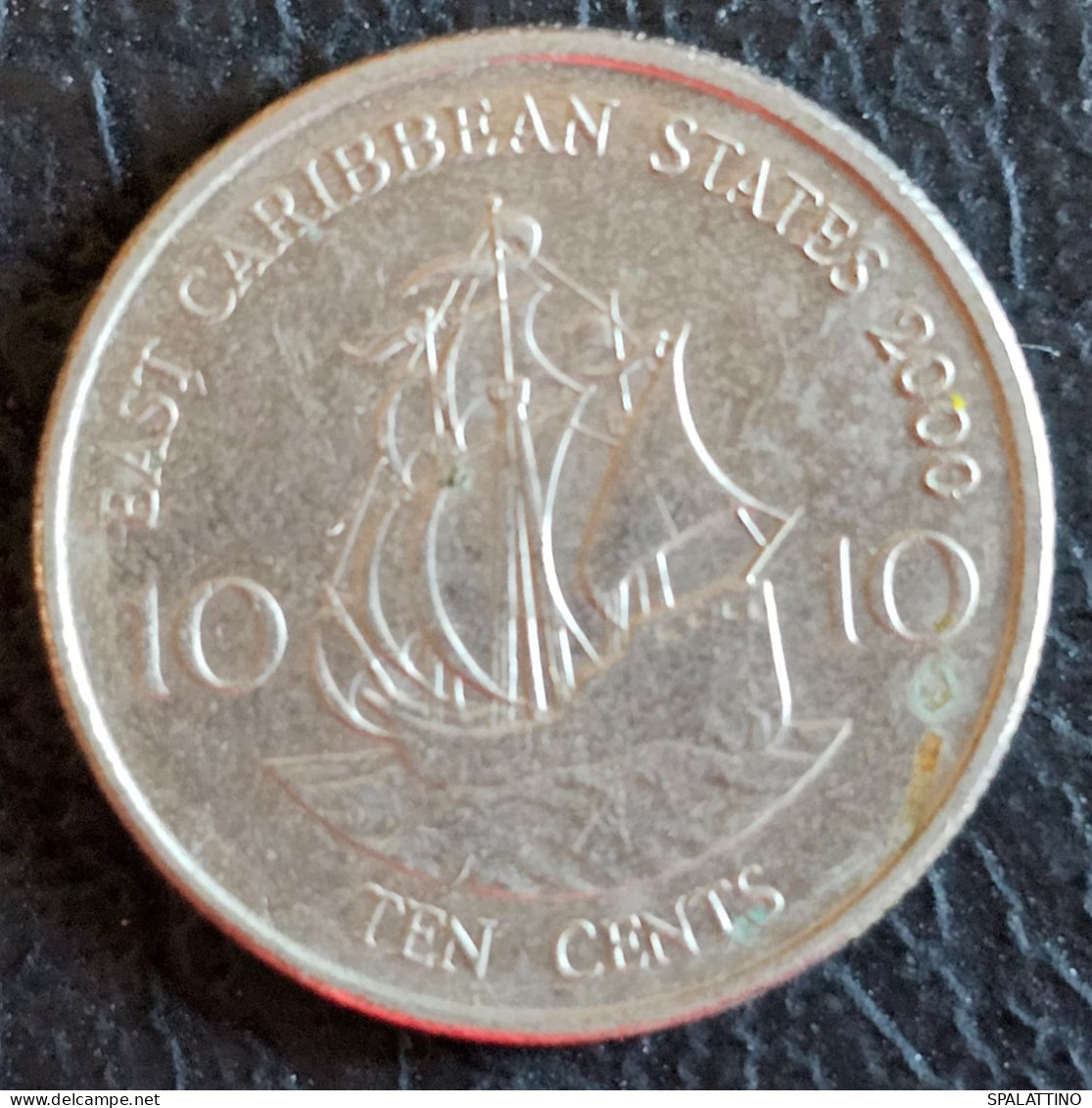 EASTERN CARIBBEAN STATES- 10 CENTS 2000. - East Caribbean States