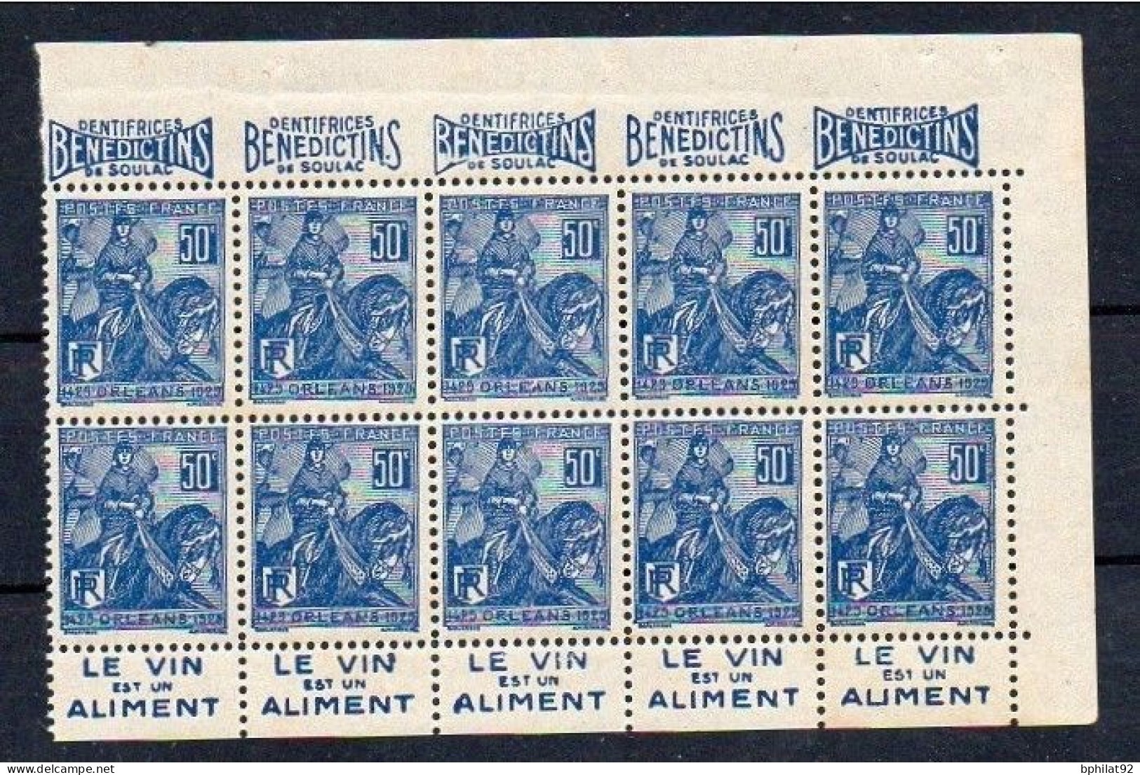 !!! BLOC DE 10 DU 50C JEANNE D'ARC (1/2 INTERIEUR DE CARNET) AVEC PUBS BENEDICTINS - VIN EN L'ETAT - Unused Stamps