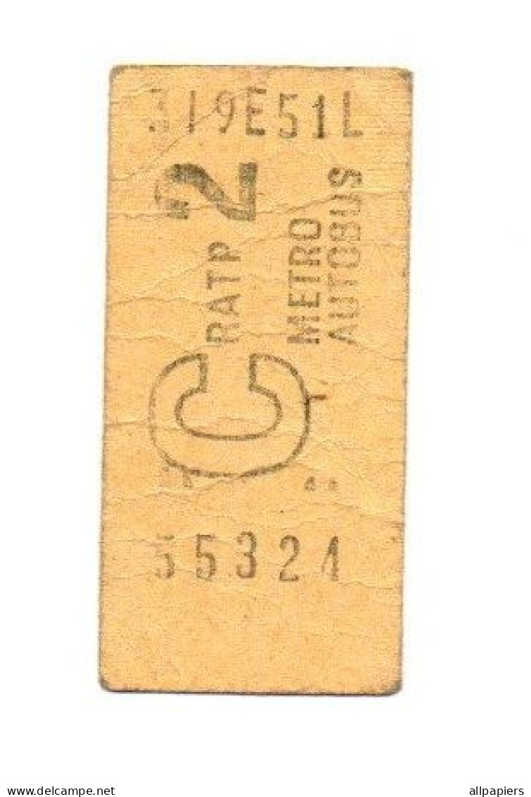 Ticket  R.A.T.P. C Métro Ou Autobus 2e Classe N°55324 - Format : 6x3 Cm - Europa