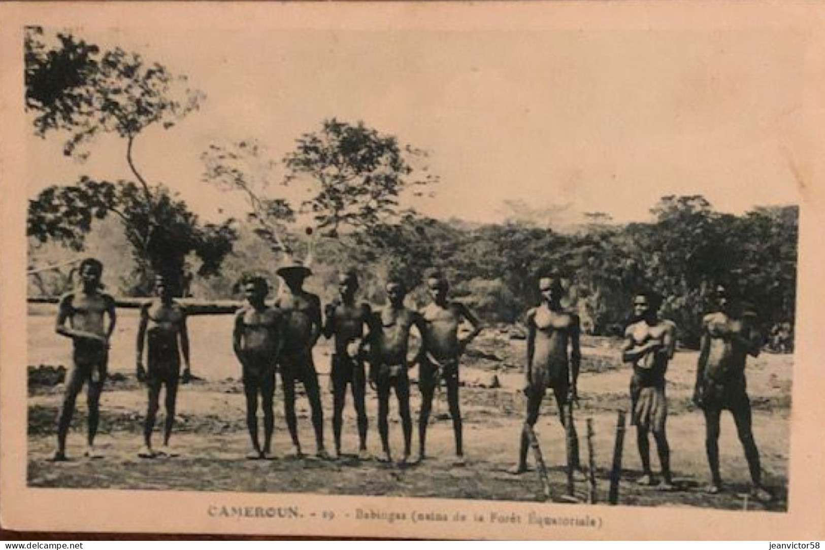Cameroun  29 Babingas ( Nains De La Forêt équatoriale) - Cameroun