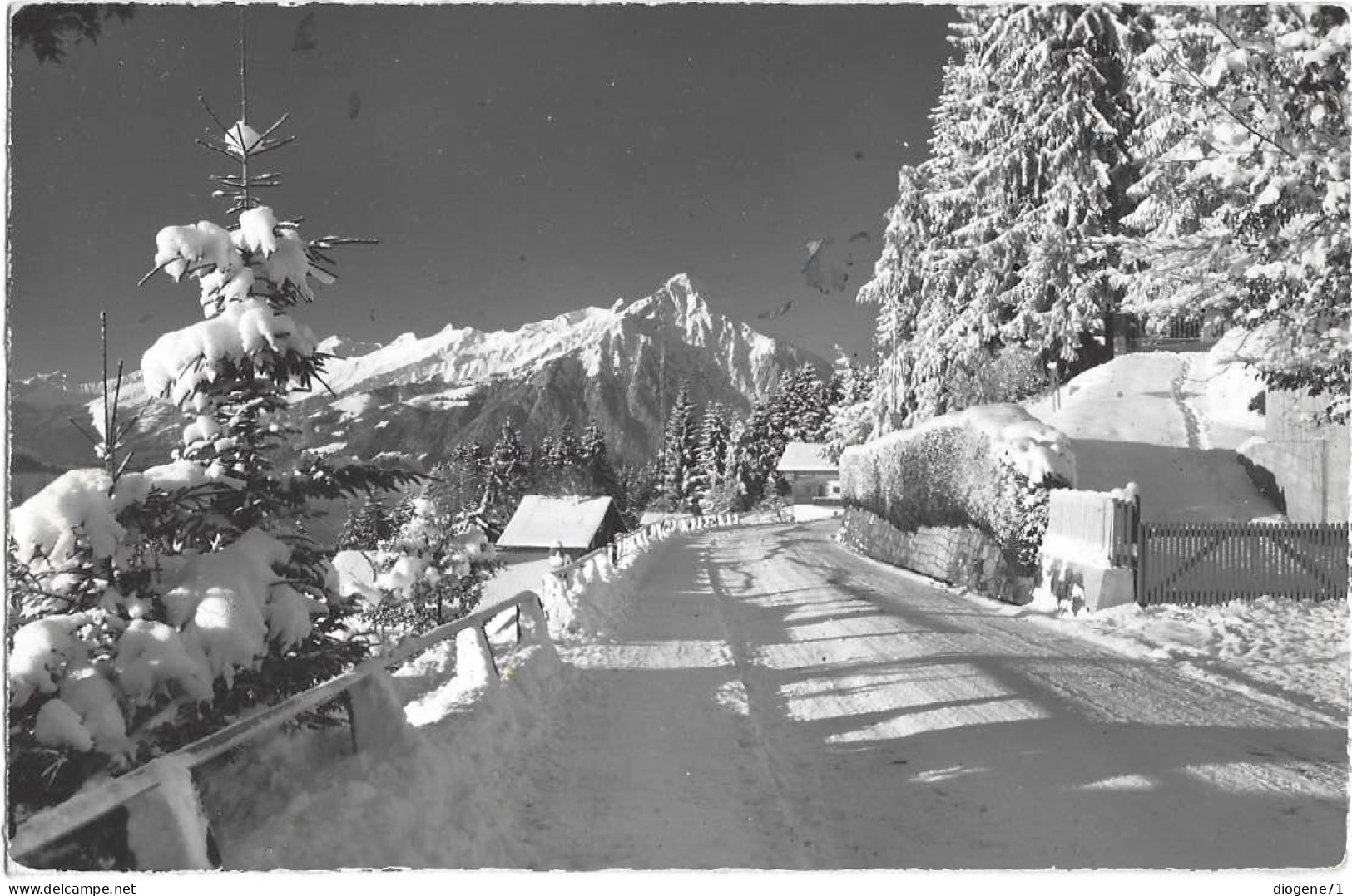 Beatenberg Dorfstrasse Mit Niesen Selten 1965 - Beatenberg