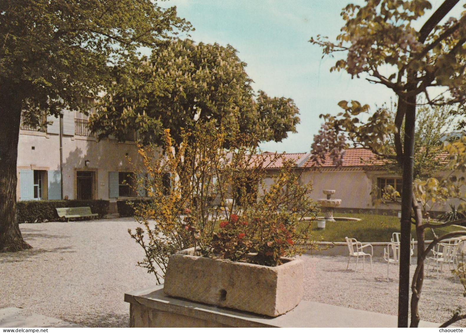 Eyguieres    Clinique Cardiologique Notre Dame    Parc De Repos - Eyguieres