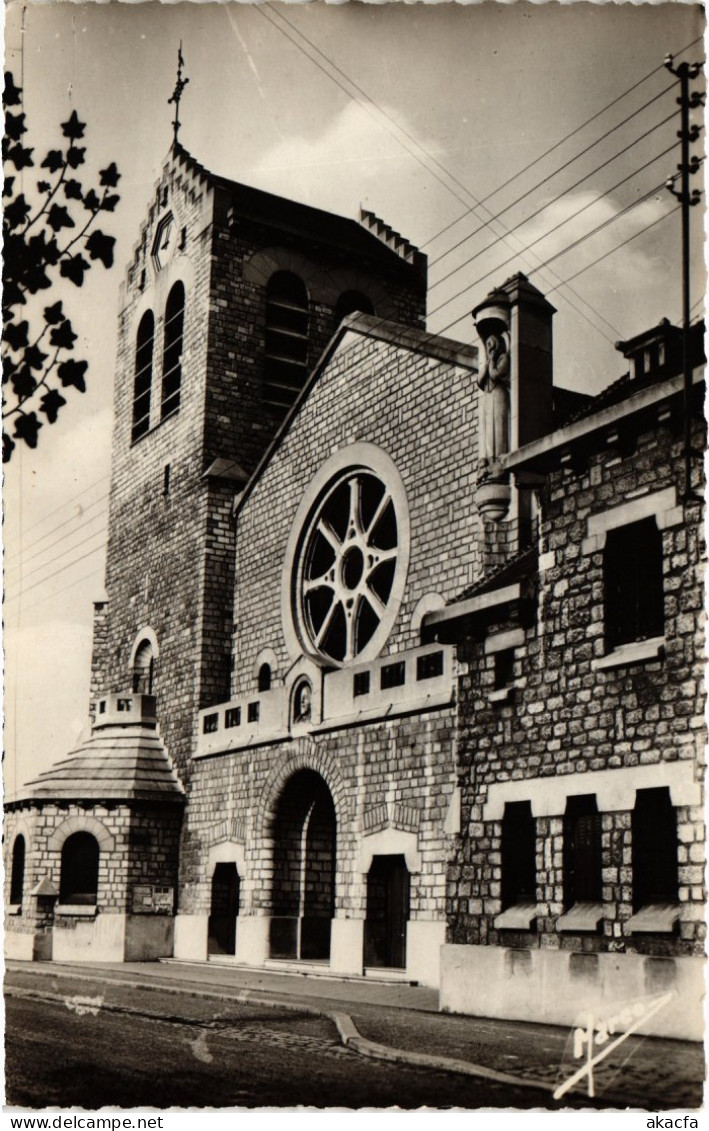 CPA Cachan Eglise Sainte-Catherine FRANCE (1339203) - Cachan