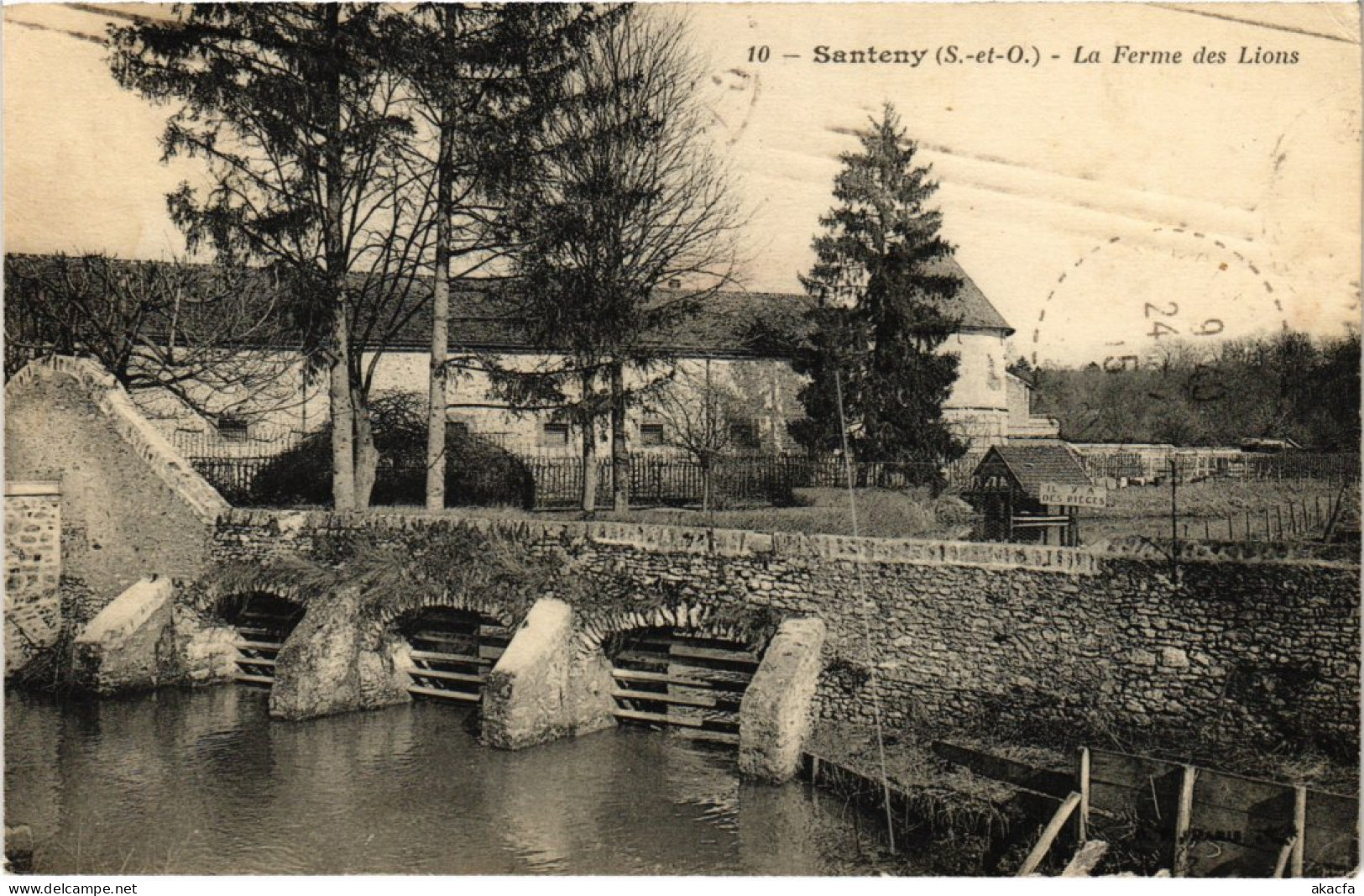 CPA Santeny La Ferme Des Lions FRANCE (1339658) - Santeny