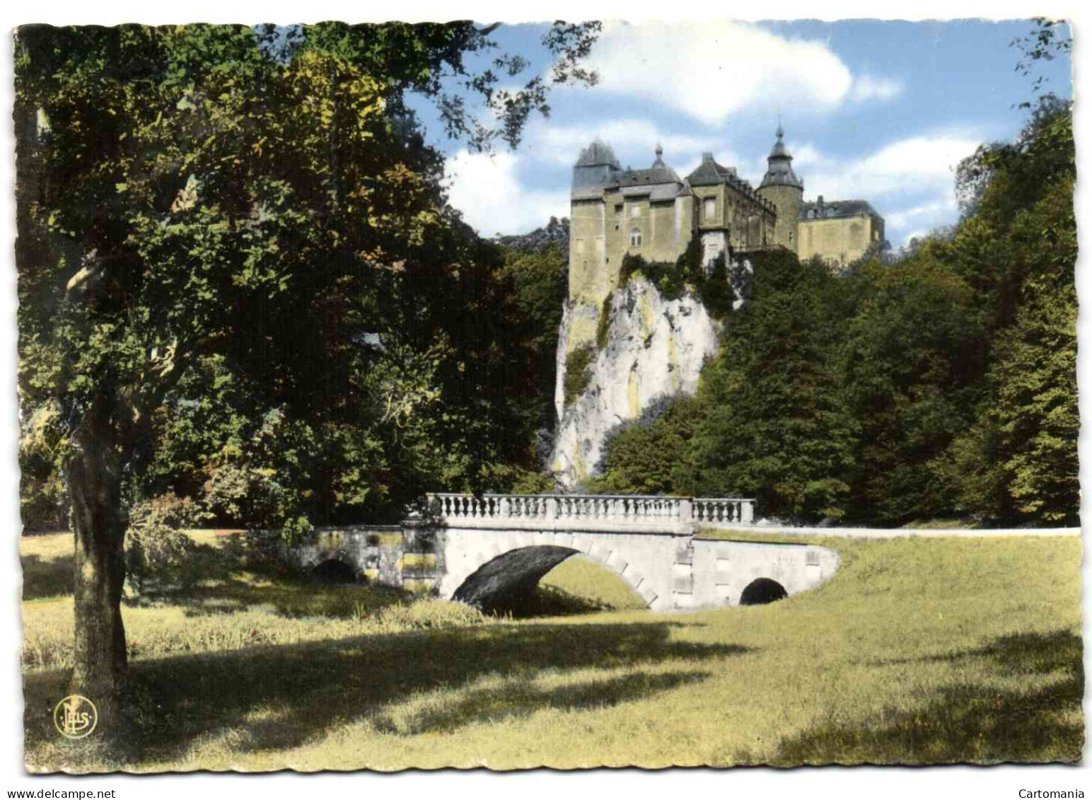 Modave - Château Et Pont Vus Du Parc - Modave