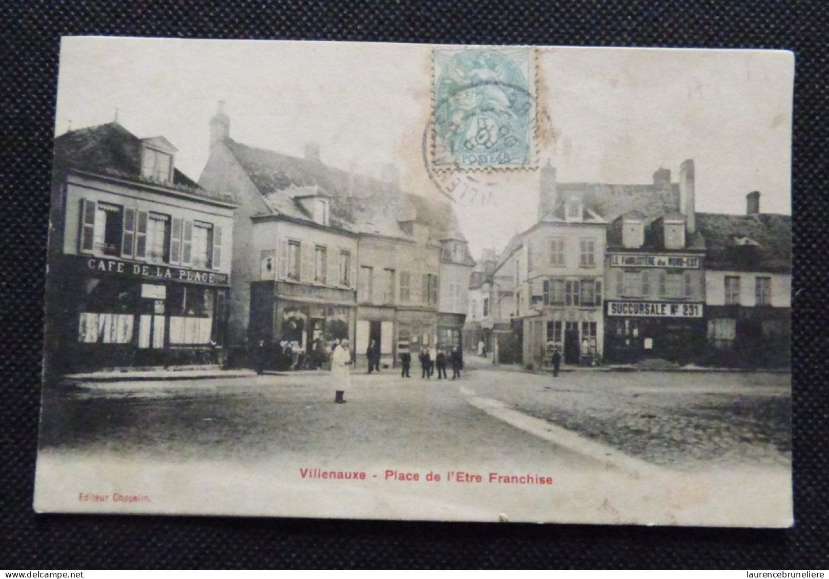 10 - VILLENAUXE (AUBE) - PLACE DE L'ETRE FRANCHISE - Bar-sur-Seine