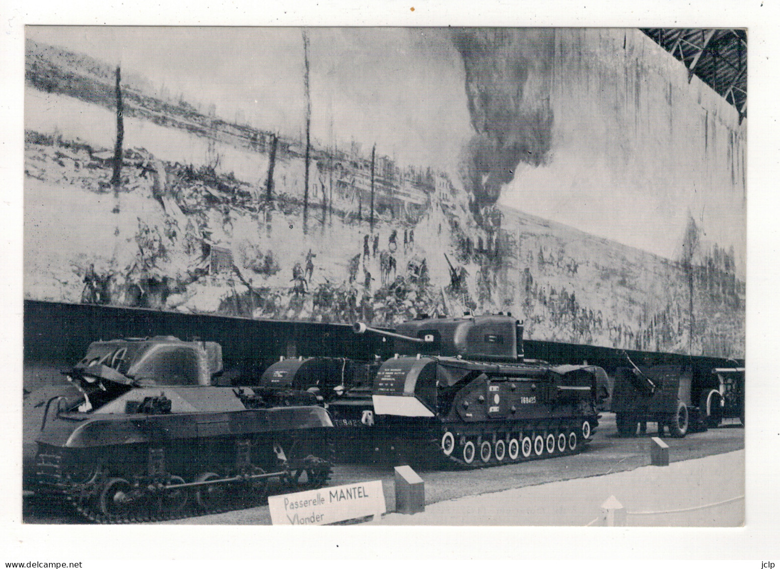 BRUXELLES - BRUSSEL - Musée Royal De L'Armée Et D'Histoire Militaire.  Panorama De La Bataille De L'Yser (1914). - Musées