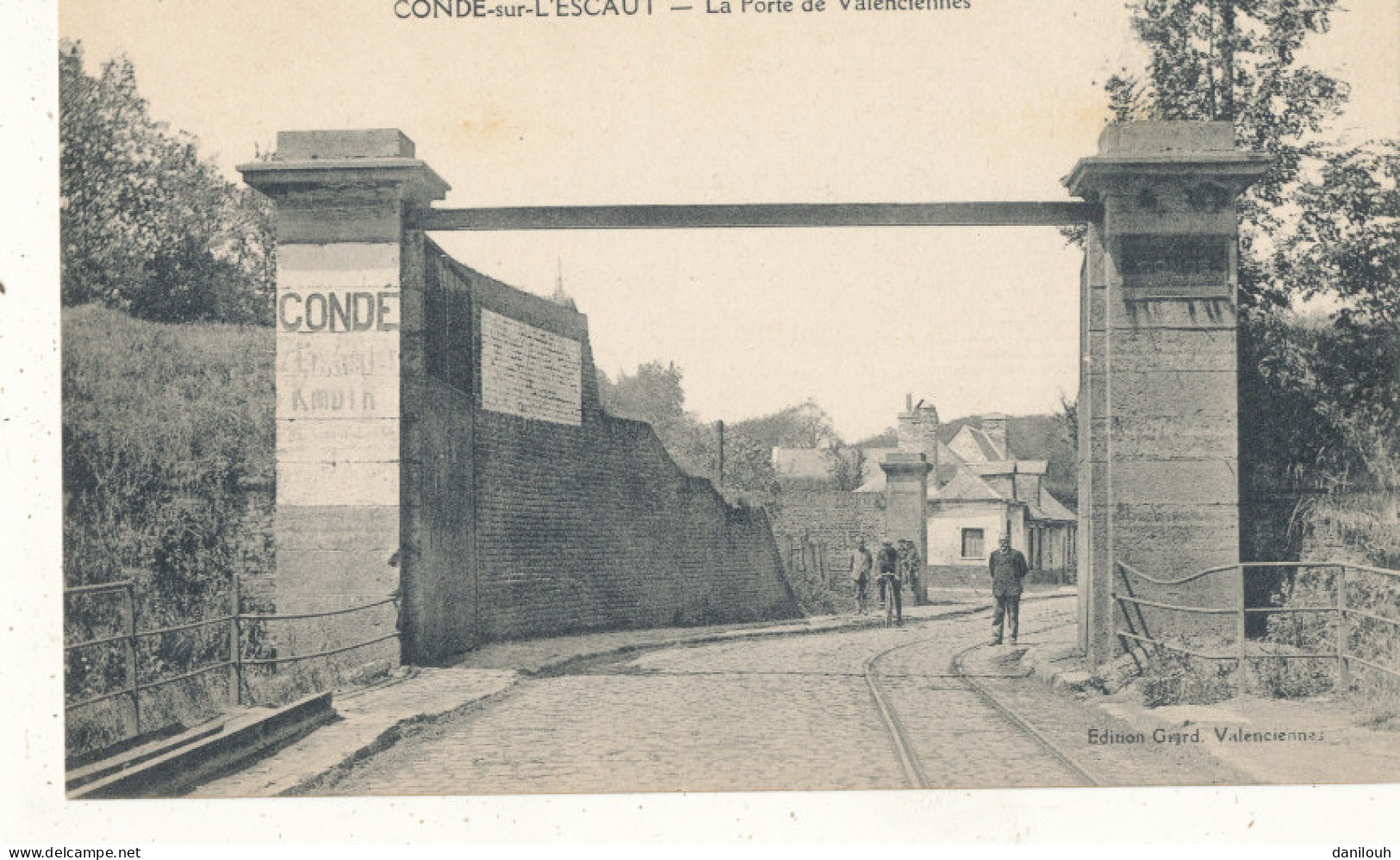 59 // CONDE SUR LESCAUT    La Porte De Valenciennes - Conde Sur Escaut