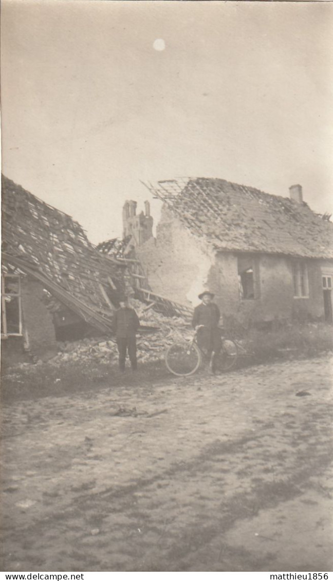 Photo 14 18 NOORDSCHOTE (LO-RENINGE) - Une Rue, Un Aumonier ? (A252, Ww1, Wk 1) - Lo-Reninge