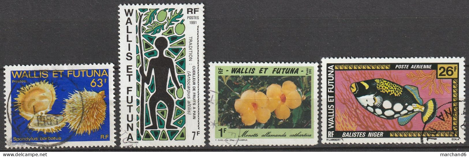 Wallis Et Futuna Faune Marine Cueilleur De Fruits Flore Poisson  N°300-416-420-aériens 76 Oblitéré - Usados