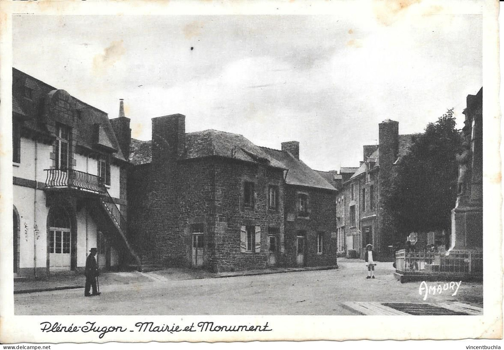 Plénée Jugon - Mairie Et Monument - Plénée-Jugon