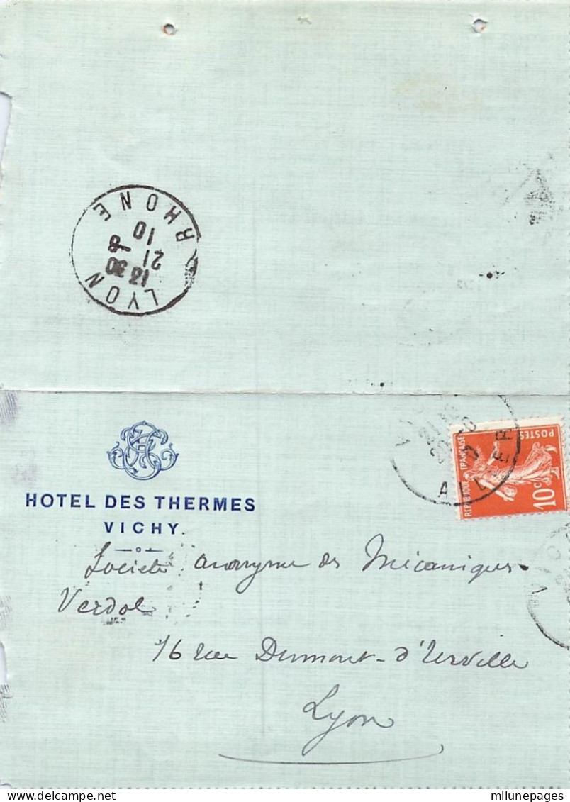 Lettre-Enveloppe De L'Hôtel Des Thermes De Vichy Allier 1910 Aspect Toilé Bleu - Sport En Toerisme