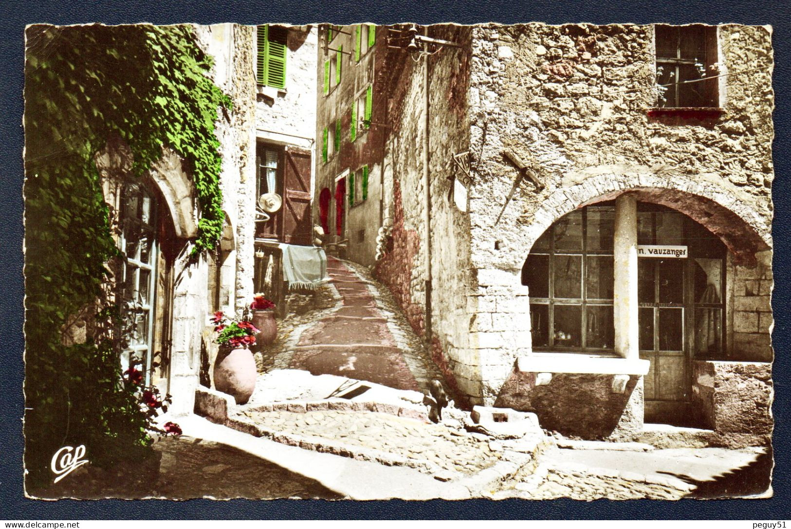 06. Saint-Paul- De Vence. Montée De L'église. Magasin De Poteries N. Vauzanges. 1959 - Saint-Paul