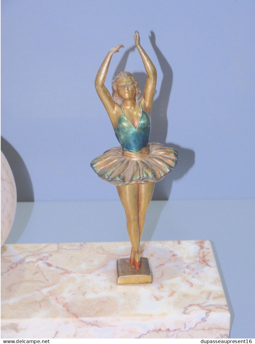 - JOLIE LAMPE A POSER ART DECO BOULE CLICHY ROSE DANSEUSE REGULE doré & vert    E