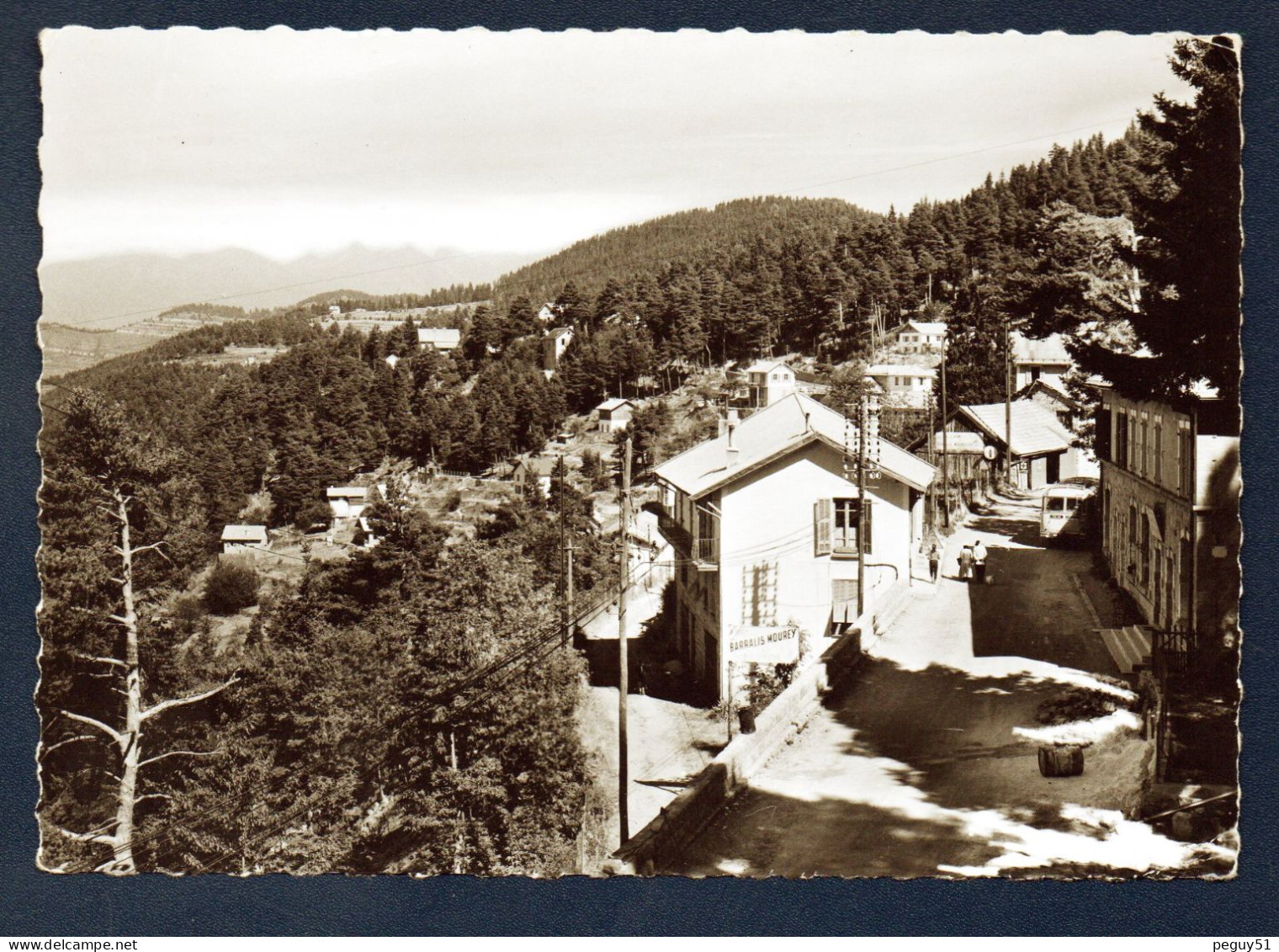 06. Peïra-Cava ( Lucéram). Station Estivale Et De Sports D'hiver. Centre Du Village. Barralis-Mourey Et Urgences. 1959 - Lucéram