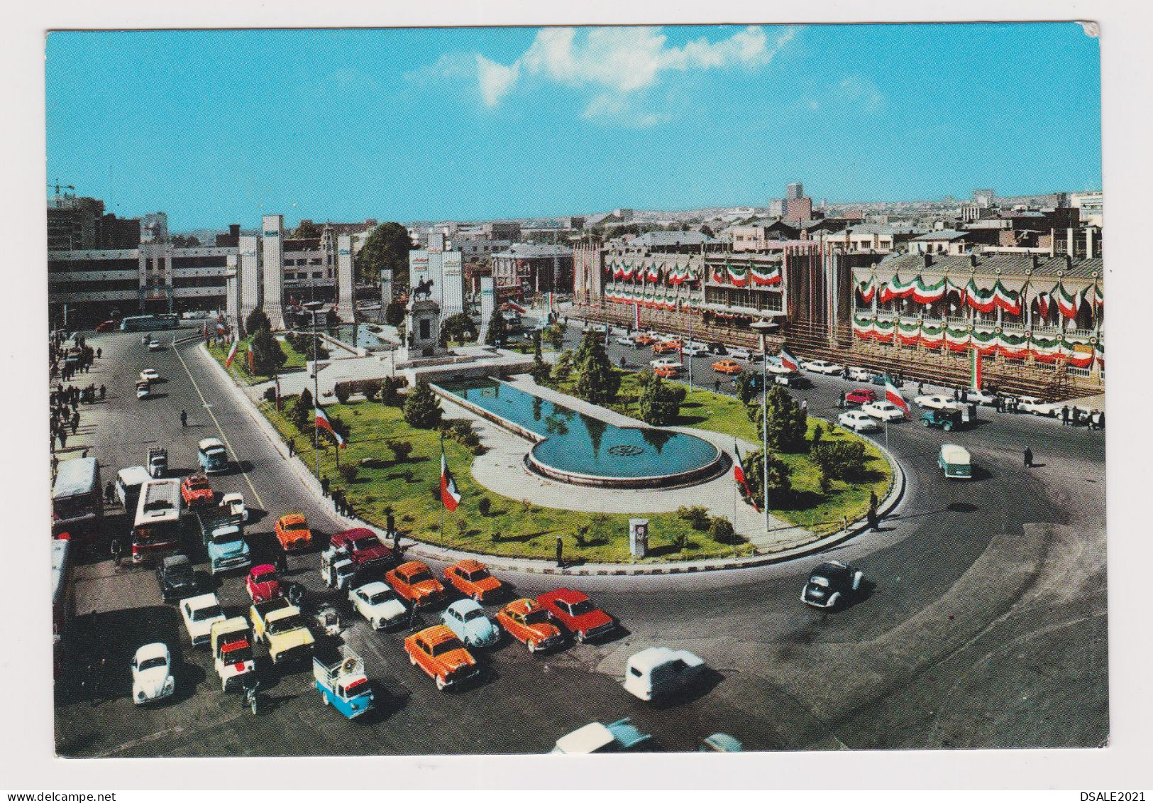 IRAN, TEHERAN View Of TOOP-KHANA Square, Many Old Car, Buildings Architecture, View Vintage Photo Postcard RPPc (66610) - Iran
