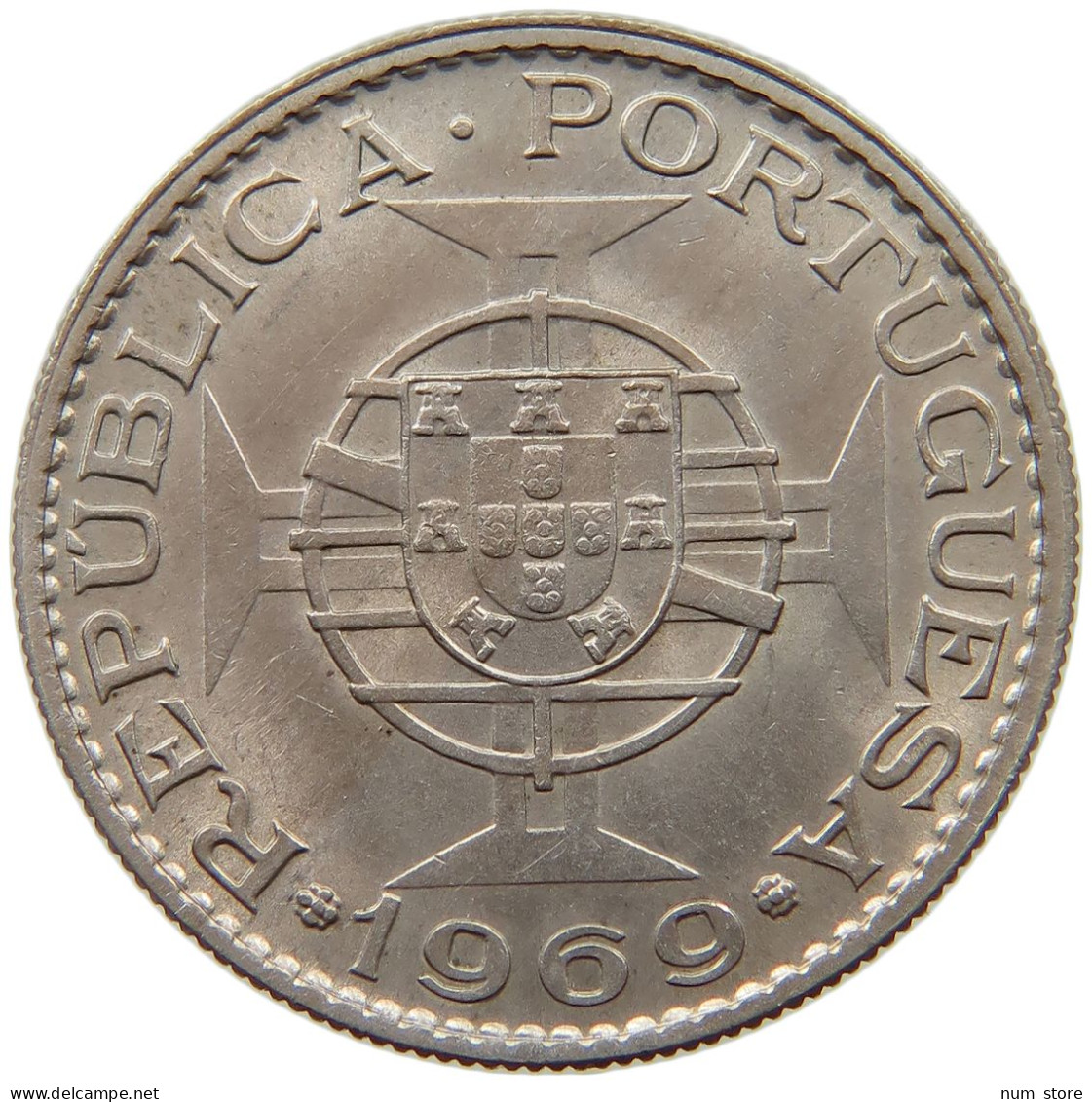 ANGOLA 10 ESCUDOS 1969  #s045 0099 - Angola