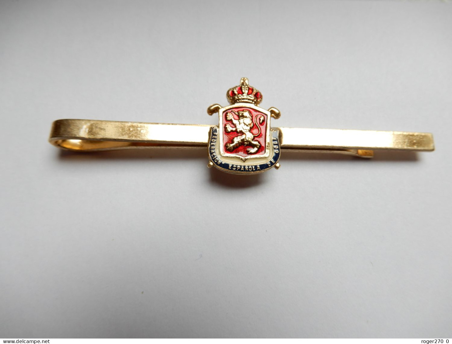 Superbe épingle à Cravate ( No Pin's ) , Blason , Fédération Espagnole De Golf - Golf