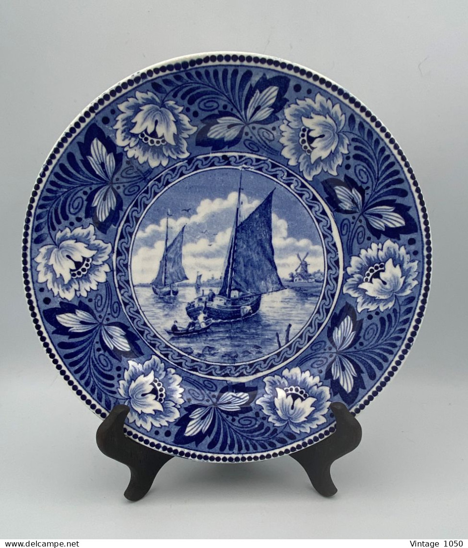 Assiette Collection Hollandia  23 Cm Société Céramique De Maestricht 1895 Voile Bleu #200916 - Maastricht (NLD)