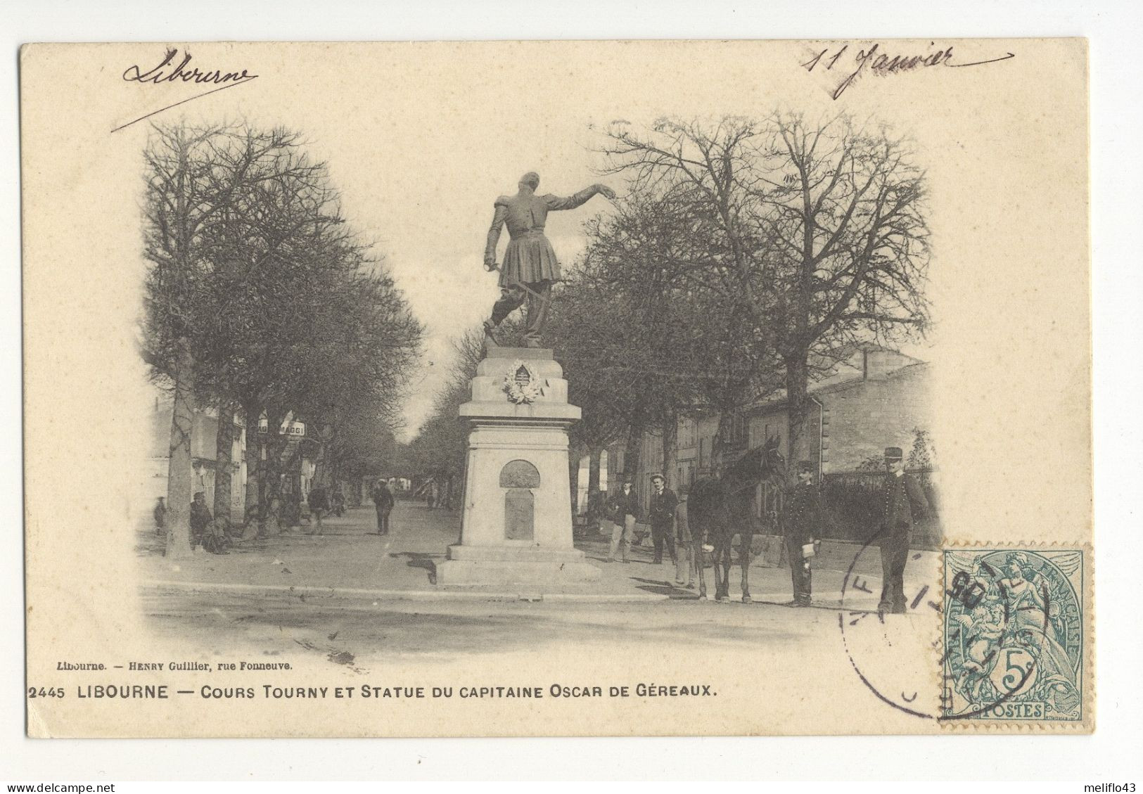 33/ CPA A - Libourne - Cours Tourny Et Statue Du Capitaine Oscar De Géreaux - Libourne