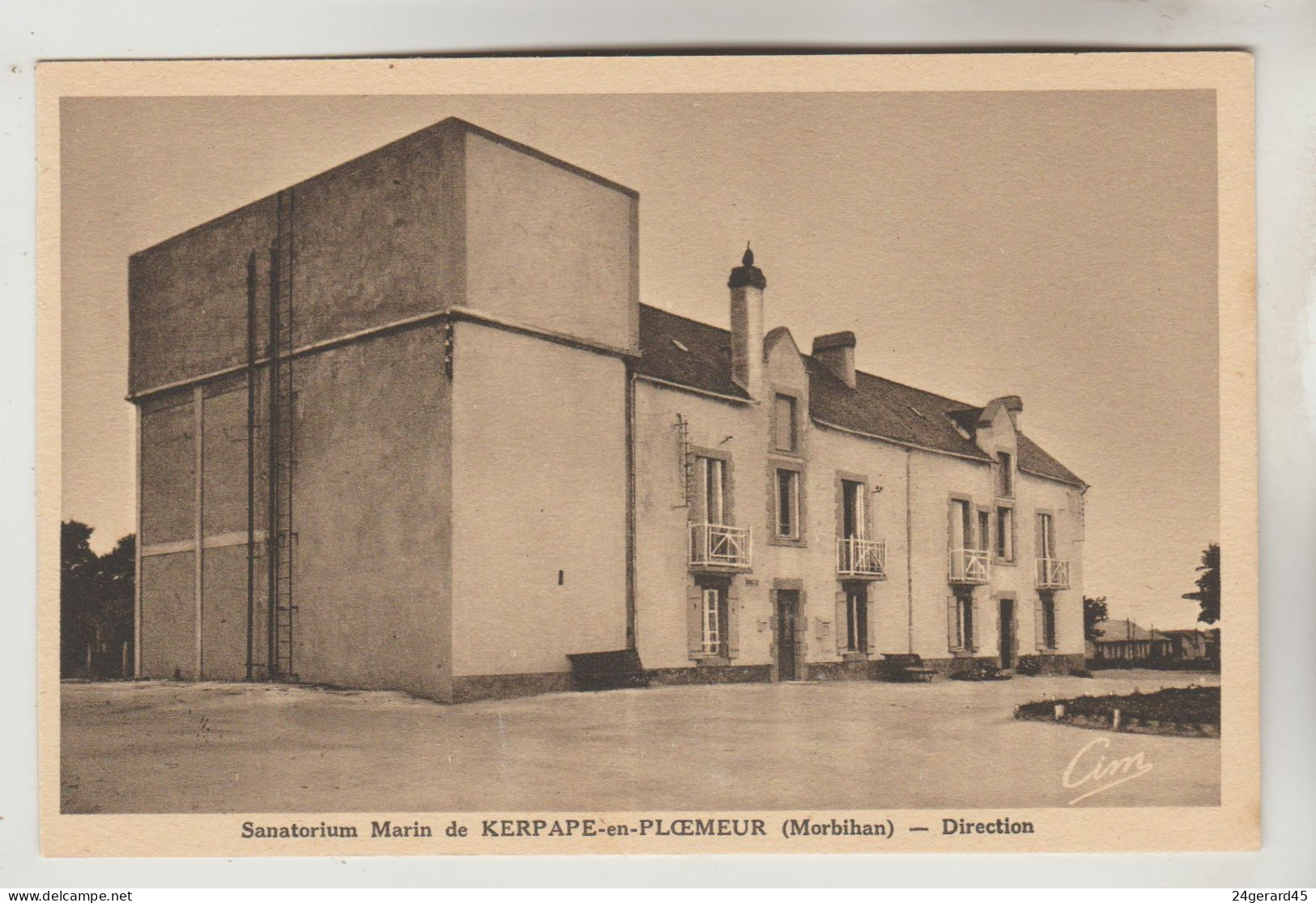 2 CPSM PLOEMEUR (Morbihan) - Sanatorium Marin De KERPAPE EN PLOEMEUR : Clinique, Direction - Plömeur