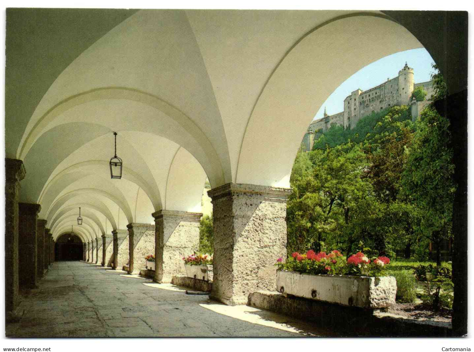 Salzburg - Erzabtei St. Peter - Kreuzgang - Salzburg Stadt