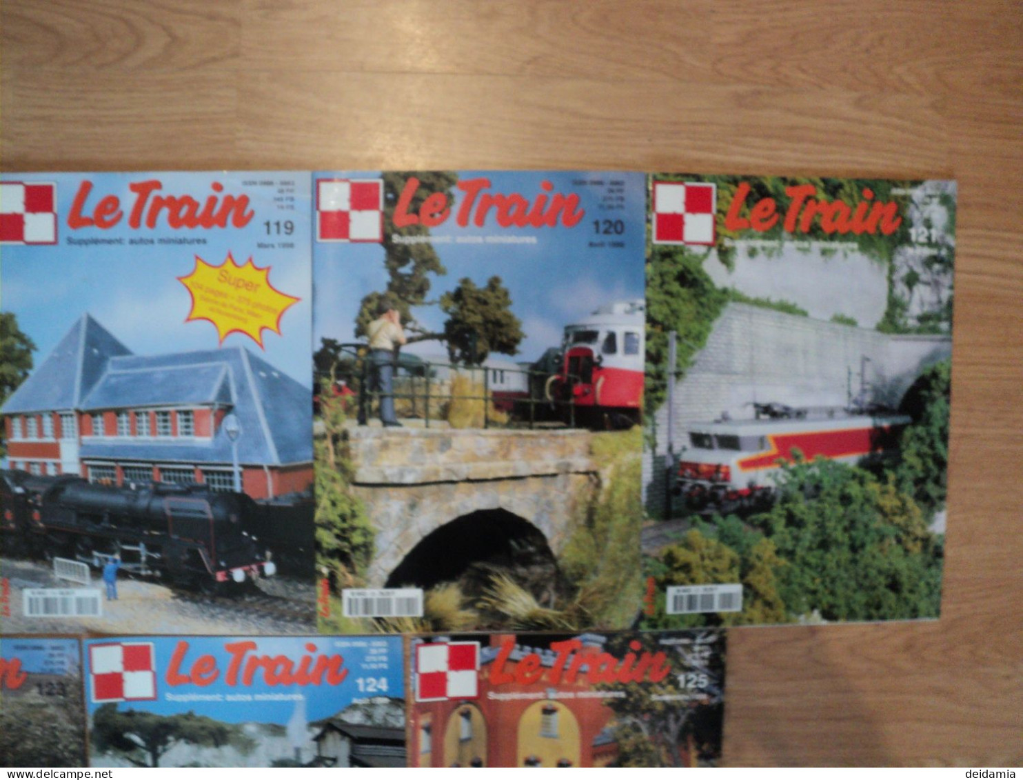 Lot De 12 Revues  LE TRAIN Année 1998 - Literatura & DVD