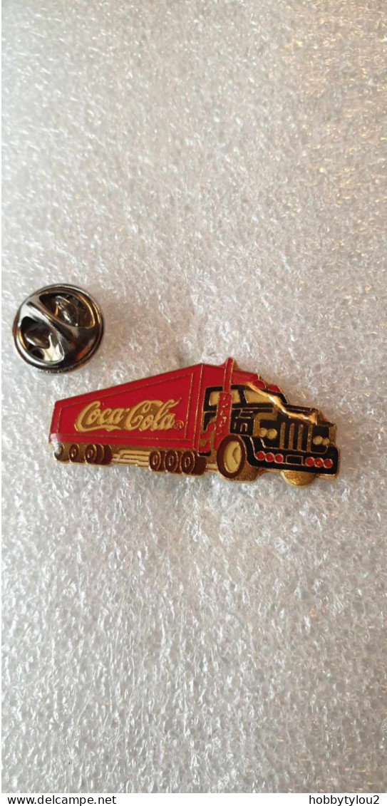 Pin's Coca-Cola Camion 3.6 Cm X 1.5 Cm - Coca-Cola