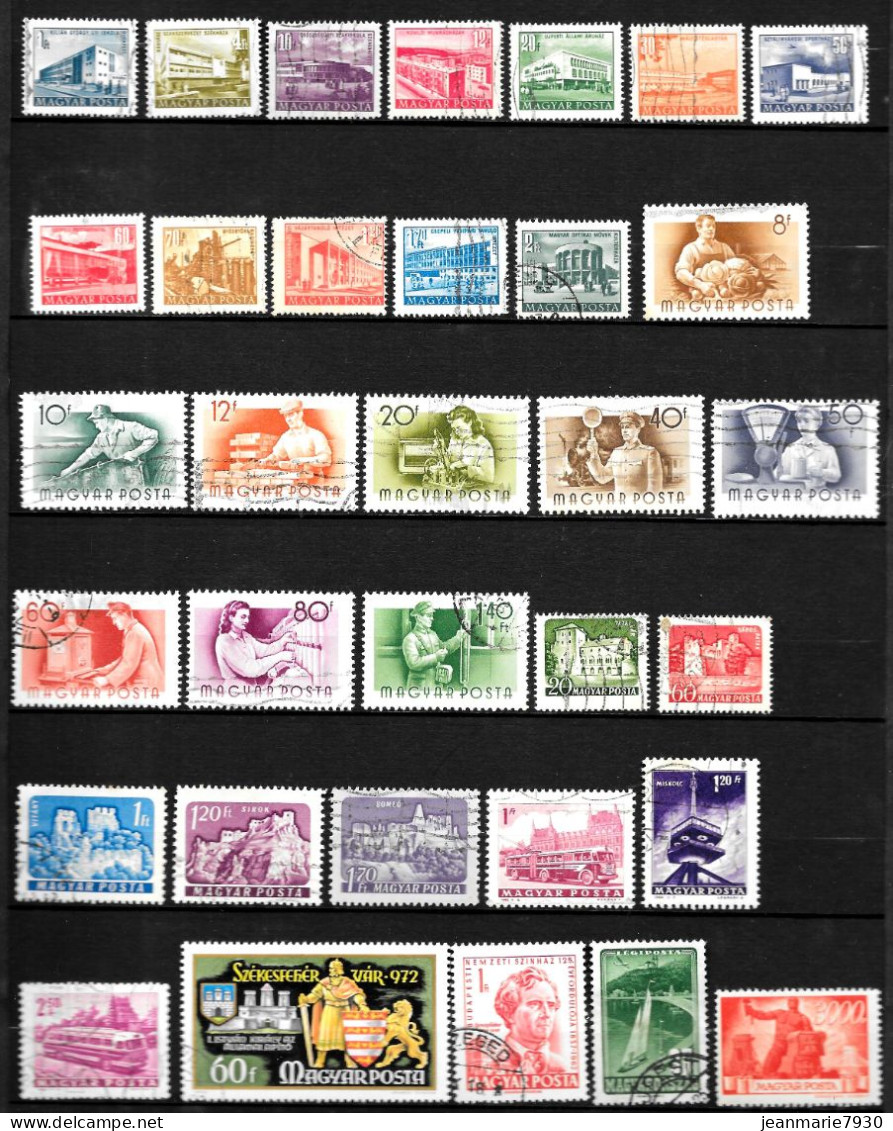 Z277 - LOT HONGRIE COMPRENANT 82 TIMBRES ET 4 DOCUMENTS - Collections