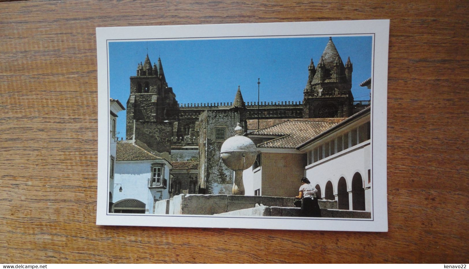 Portugal , Evora , La Fontaine De La Ville Mauresque - Evora