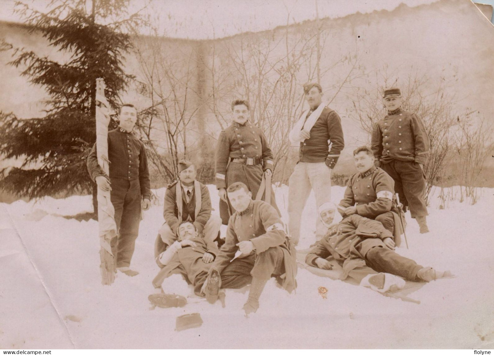 Belley - Militaria - Photo Albuminée 1900 - Militaires Soldats Du 133ème Régiment D'infanterie - Blessés Dans La Neige - Belley