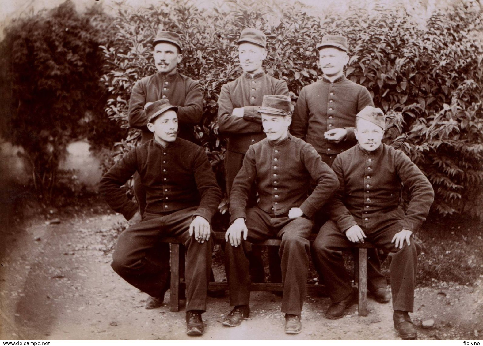 Belley - Militaria - Photo Albuminée 1900 - Groupe De Militaires Soldats Du 133ème Régiment D'infanterie - Belley
