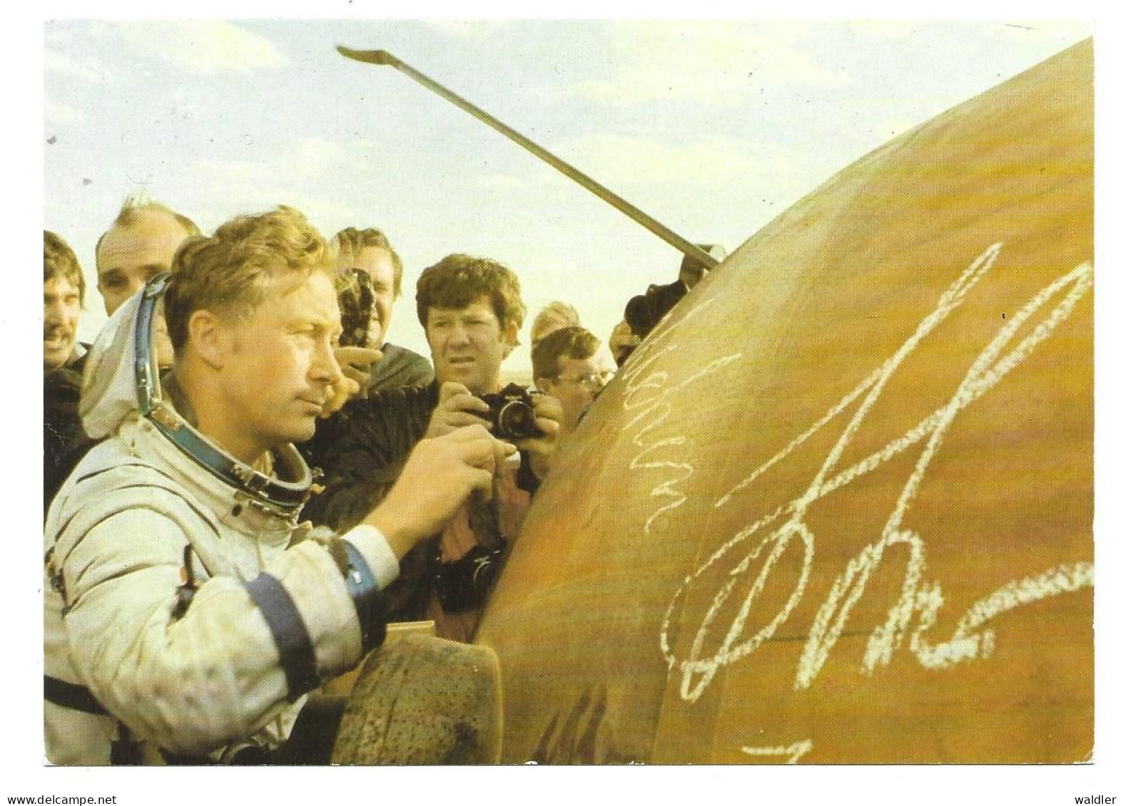 KOSMOSFLUG UdSSR - DDR 1978  --   SIGMUND JÄHN NACH DER LANDUNG - Espace