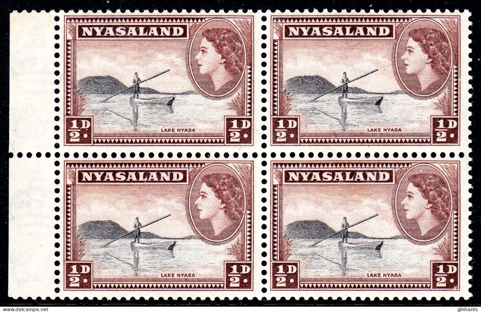 NYASALAND - 1953 QEII DEFINITIVE ½d STAMP IN BLOCK OF 4 PERF 12 FINE MNH **  SG 173 X 4 - Nyassaland (1907-1953)