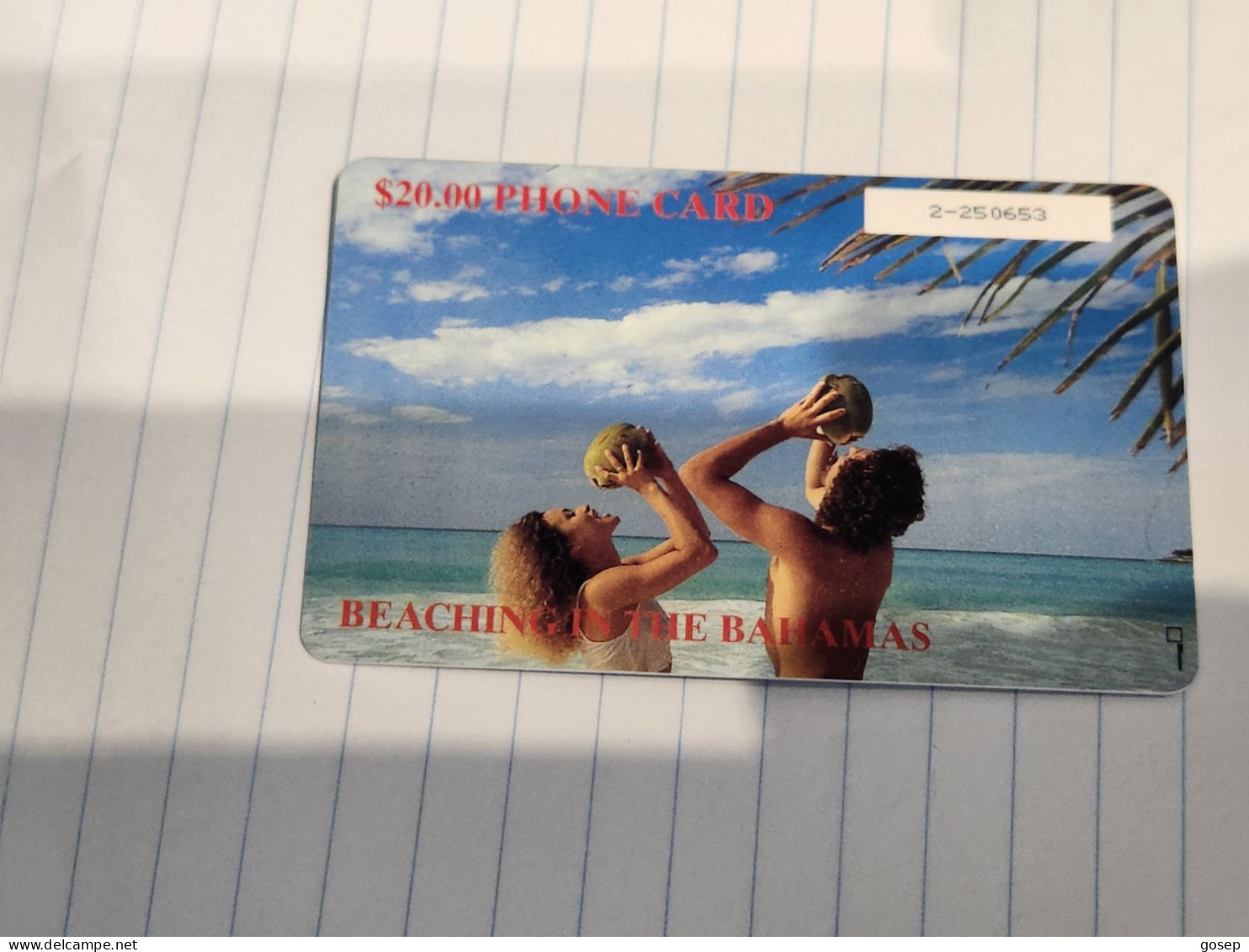 BAHAMAS-(BS-BAT-0007D)-Beaching-(3)-($ 20.00)-(2-250653)-used Card+1card Prepiad Free - Bahamas