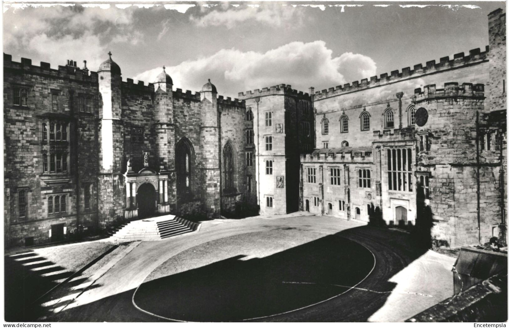 CPA Carte Postale Royaume Uni Durham Castle The Courtyard  VM73481 - Durham City