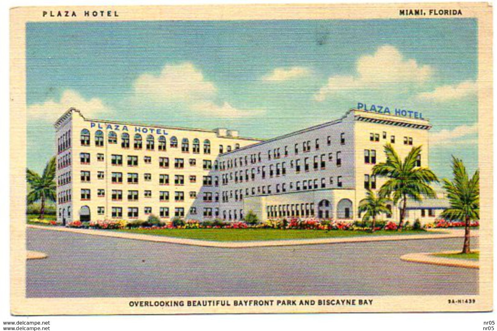 PLAZA HOTEL - Overlooking Beautiful Bayfront Park And Biscayne Bay MIAMI - FLORIDA ( Amerique ) - Miami