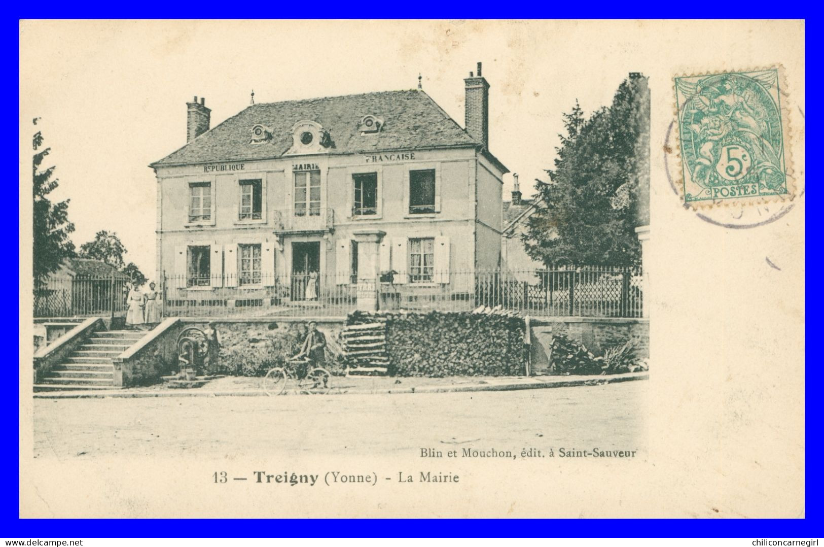 * TREIGNY - Mairie - Animée - 13 - Edit. BLIN MOUCHON - 1906 - Treigny